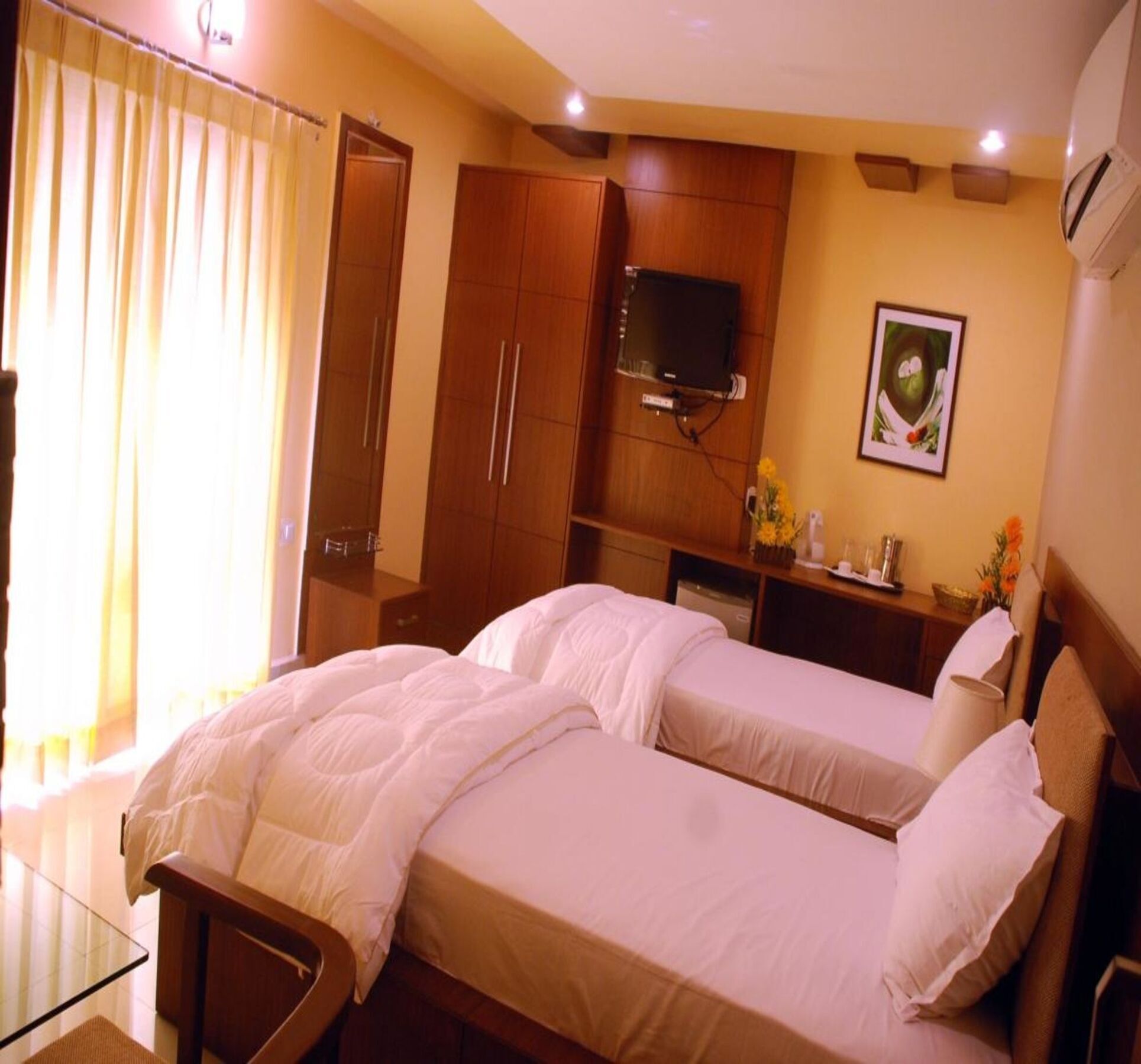 Hotel Sri Madhura Inn Hajdarabad Zewnętrze zdjęcie